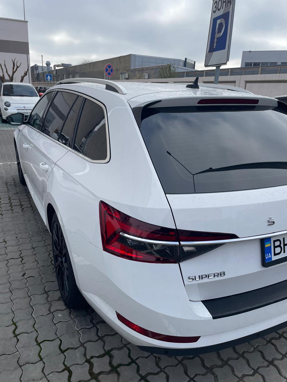 Skoda Superb - фото 3