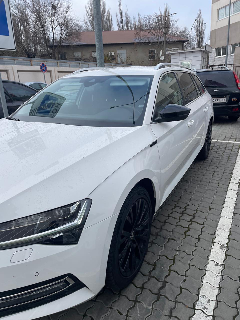 Skoda Superb - фото 2