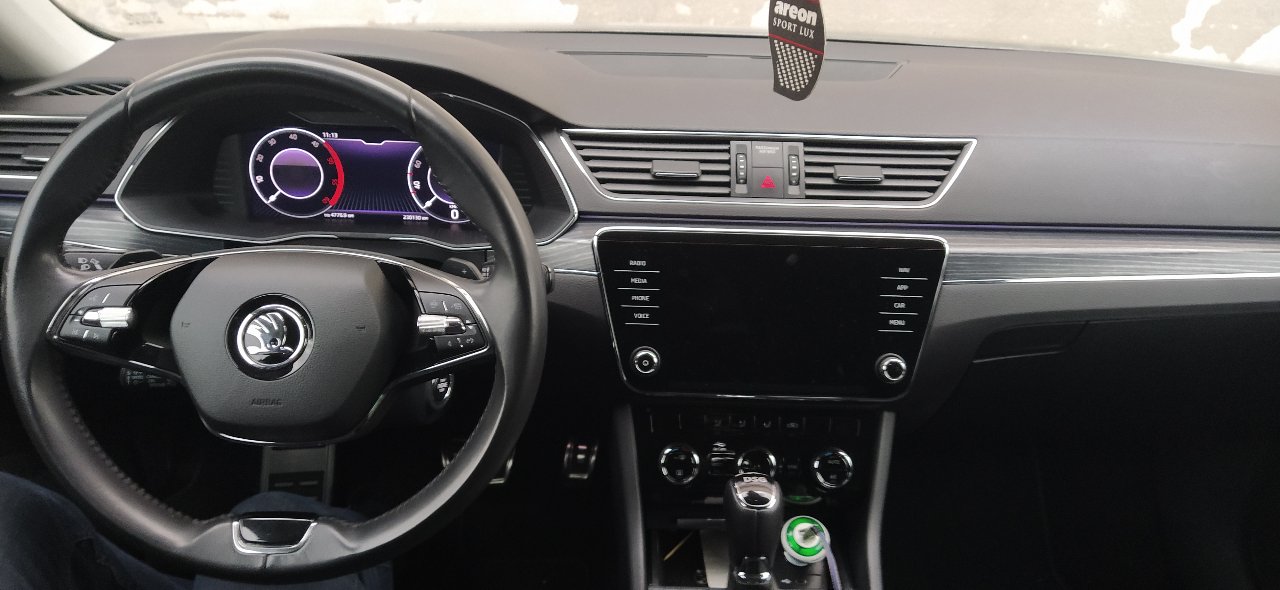 Skoda Superb - фото 5