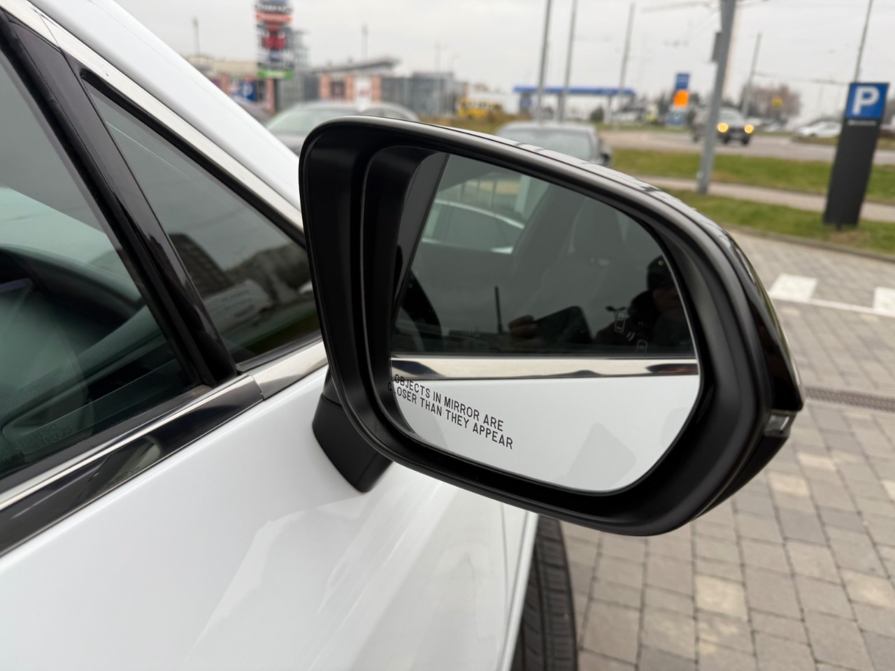 Lexus RX - фото 11