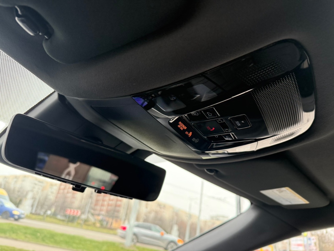 Lexus RX - фото 13