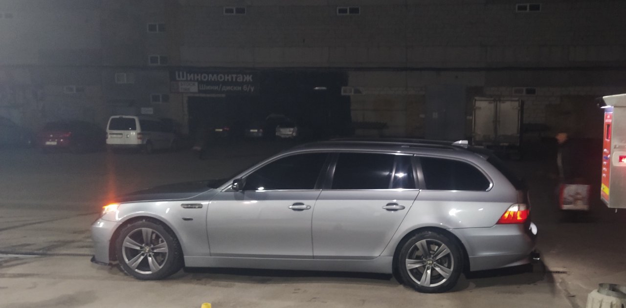 BMW 5 серії - фото 8