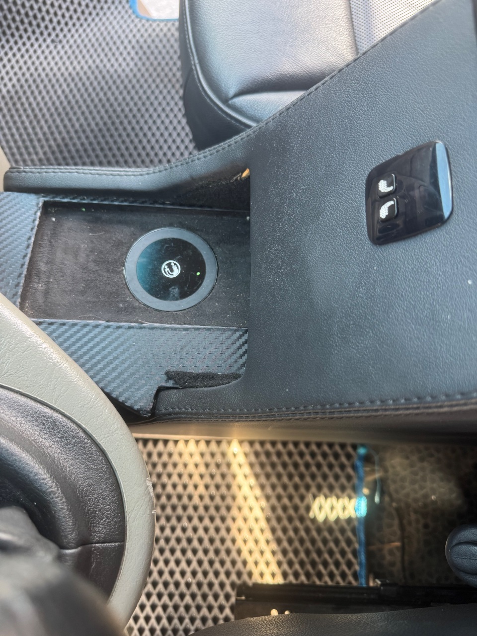 Opel Vivaro - фото 14