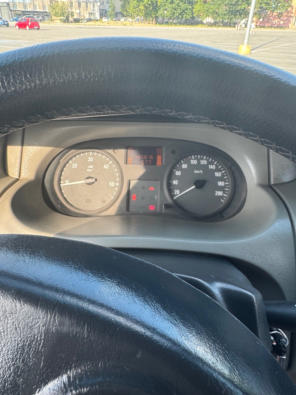 Opel Vivaro - фото 22