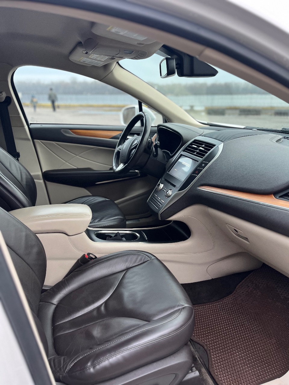 Lincoln MKC - фото 8