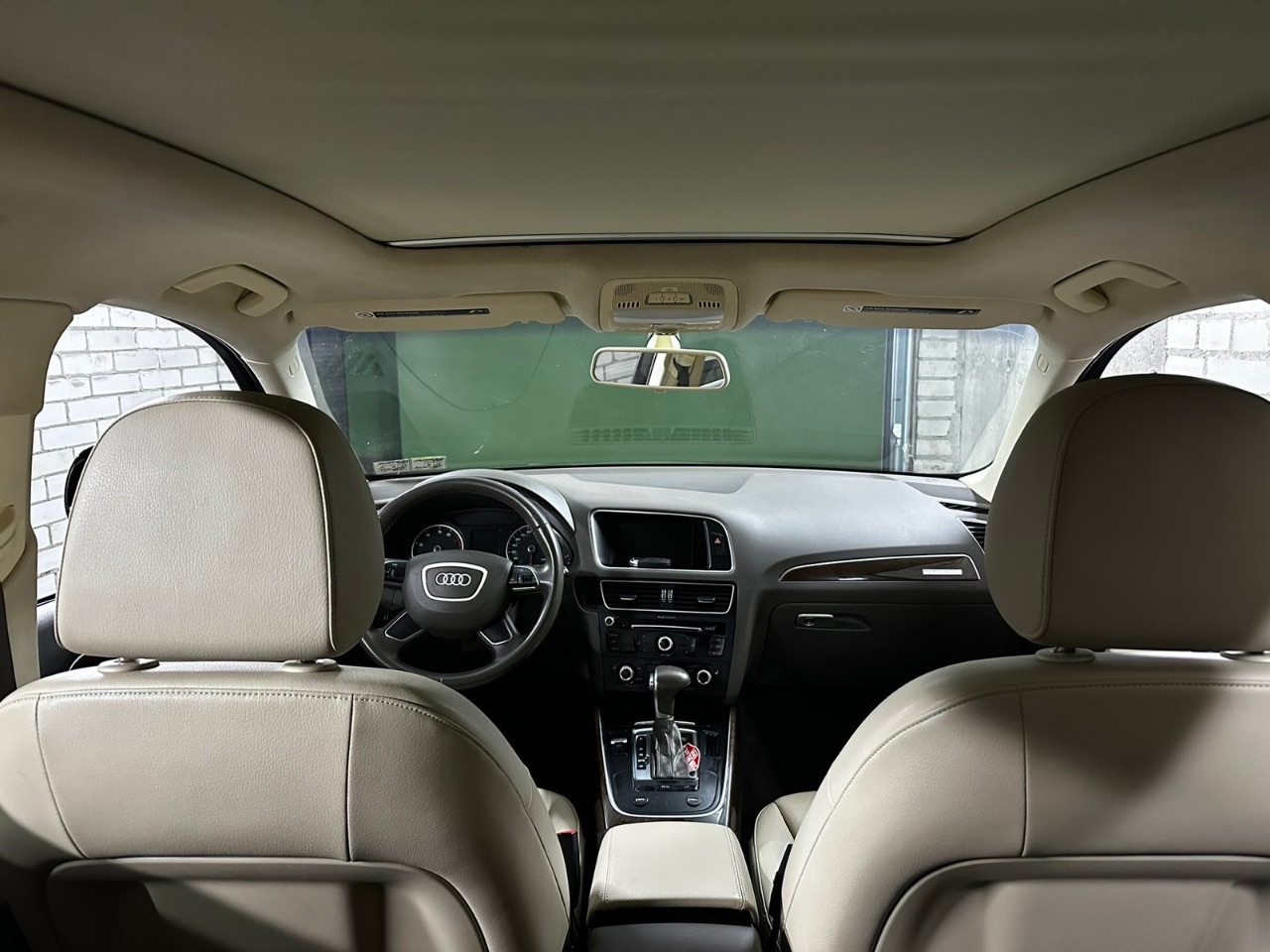 Audi Q5 - фото 16