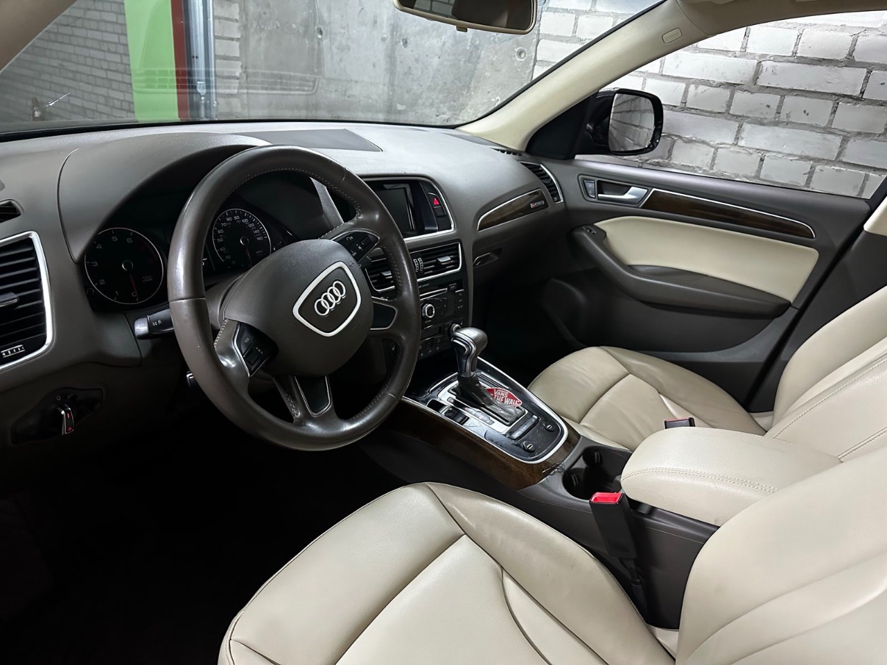 Audi Q5 - фото 3