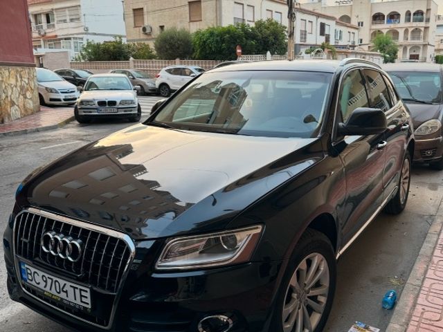 Audi Q5 - фото 1