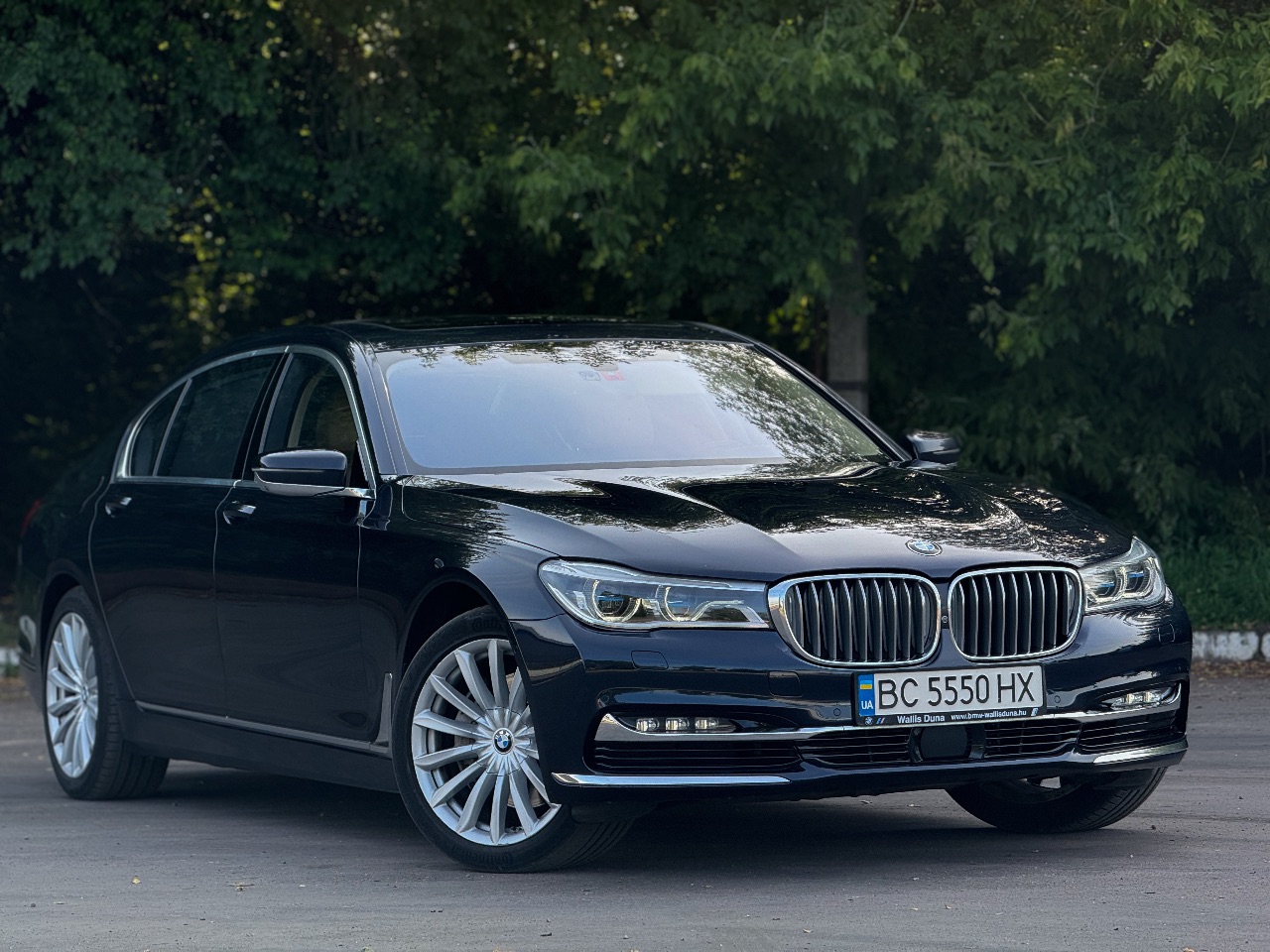 BMW 7 серії - фото 4