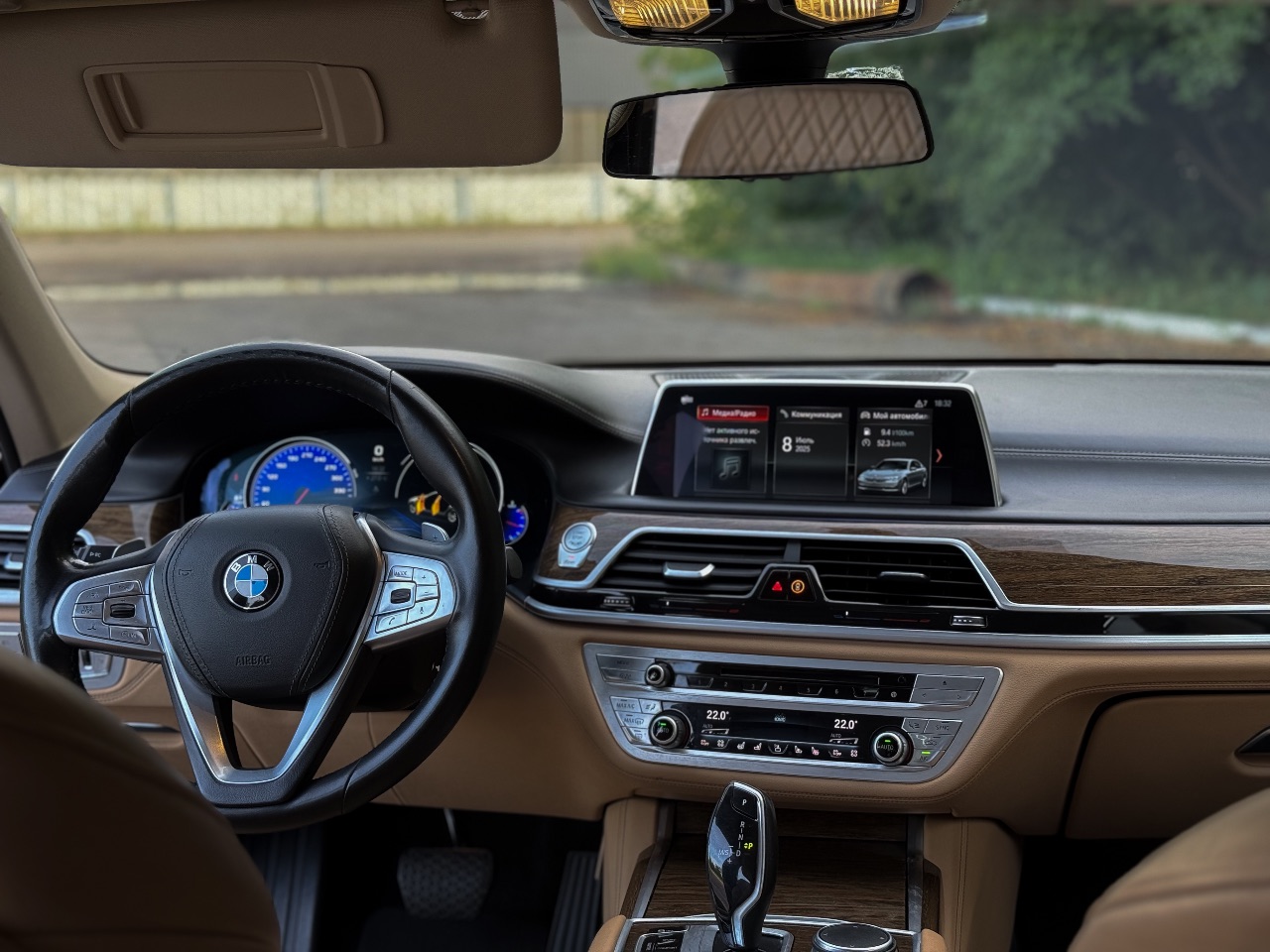 BMW 7 серії - фото 13