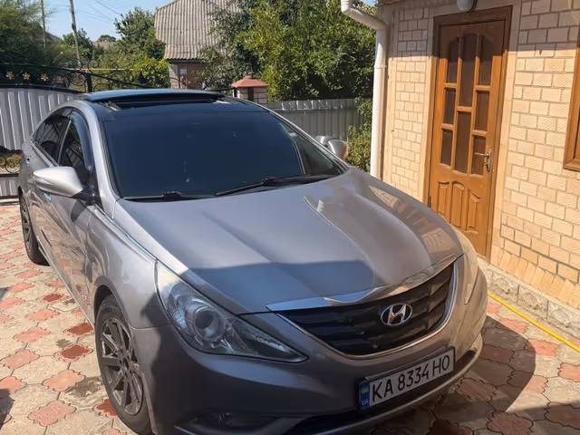 Hyundai Sonata 2010, Святопетрівське, $8 700 - зображення 1