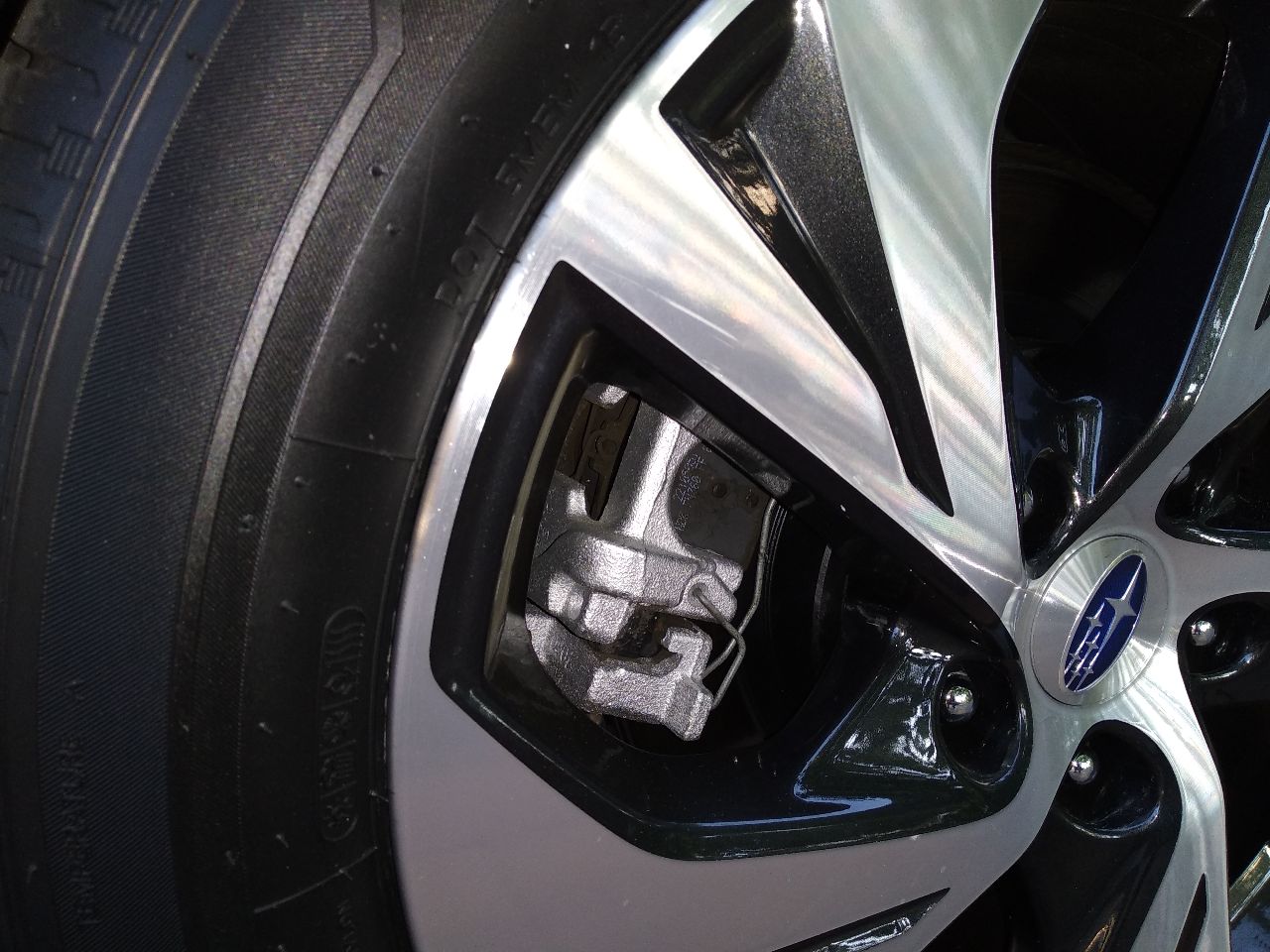 Subaru Legacy - фото 26