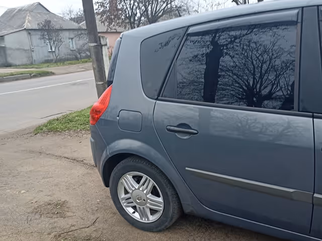 Renault Scenic - зображення 4
