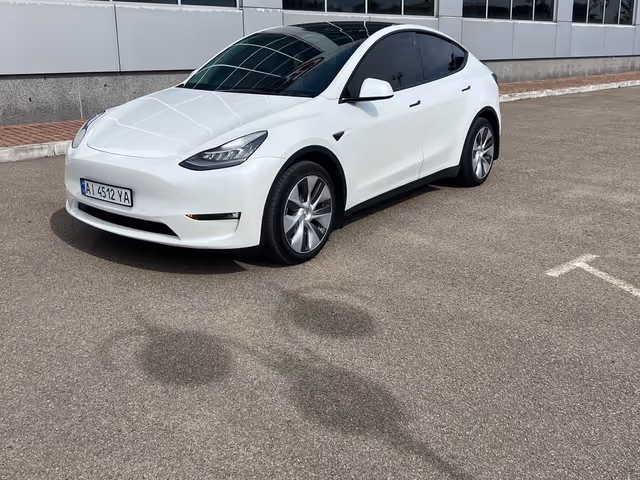 Tesla Model Y 2022, Біла Церква, $21 400 - зображення 1