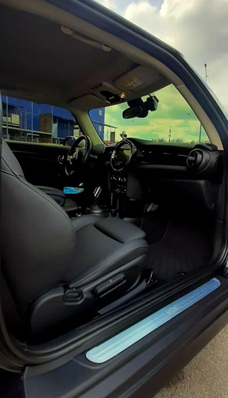 Mini Hatch - фото 11