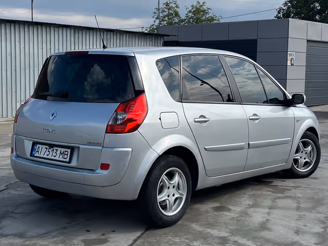 Renault Scenic - зображення 3