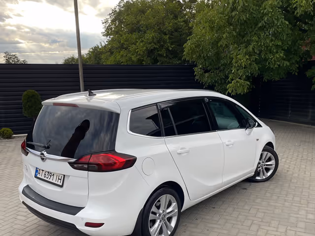 Opel Zafira 2012, Івано-Франківськ, $7 799 - зображення 3