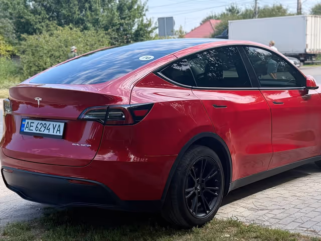 Tesla Model Y 2023, Дніпро, $25 000 - зображення 2