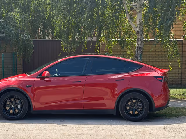 Tesla Model Y 2023, Дніпро, $25 000 - зображення 3