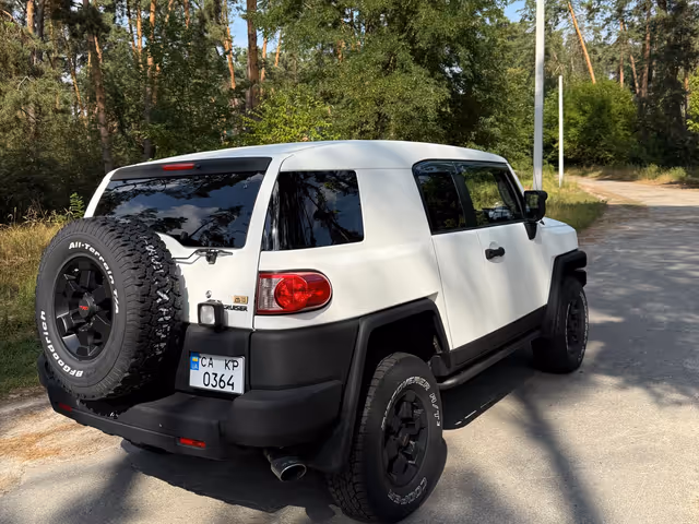 Toyota FJ Cruiser 2008, Черкаси, $22 000 - зображення 5