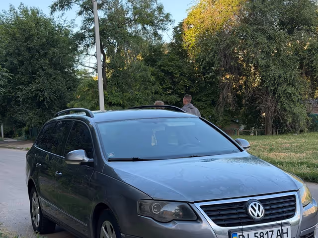 Volkswagen Passat 2005, Кропивницький, $4 900 - зображення 1