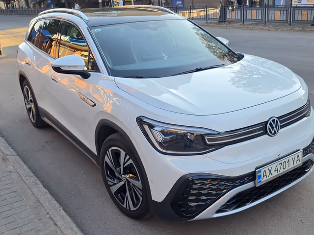 Volkswagen ID.6 2023, Лозова, $29 900 - зображення 1