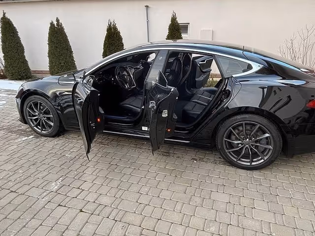 Tesla Model S 2017, Одеса, $14 500 - зображення 4