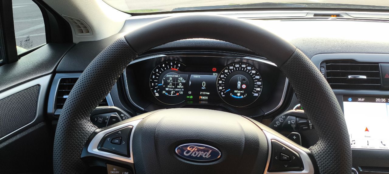 Ford Mondeo - фото 10