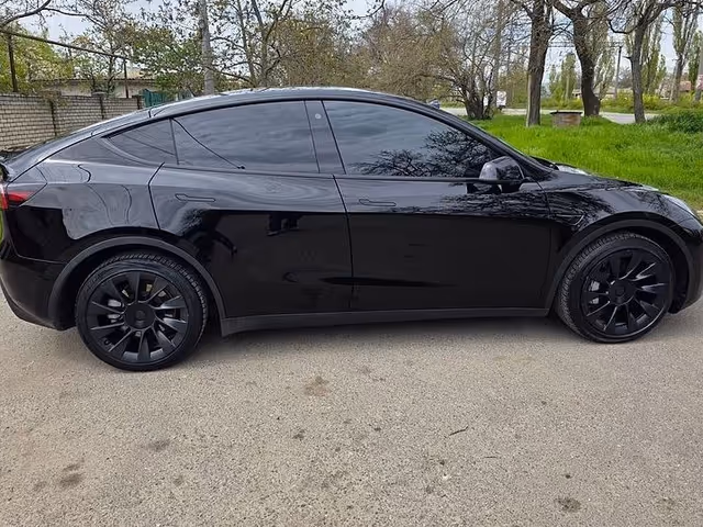 Tesla Model Y 2023, Одеса, $19 000 - зображення 4