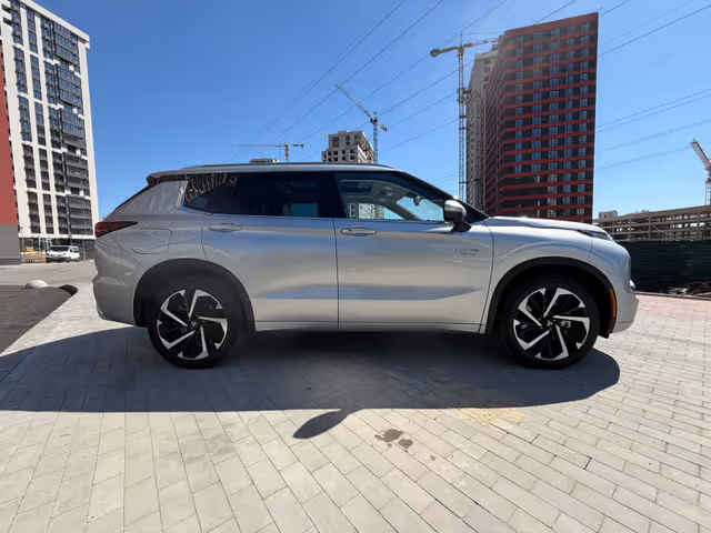 Mitsubishi Outlander 2022, Київ, $33 500 - зображення 5