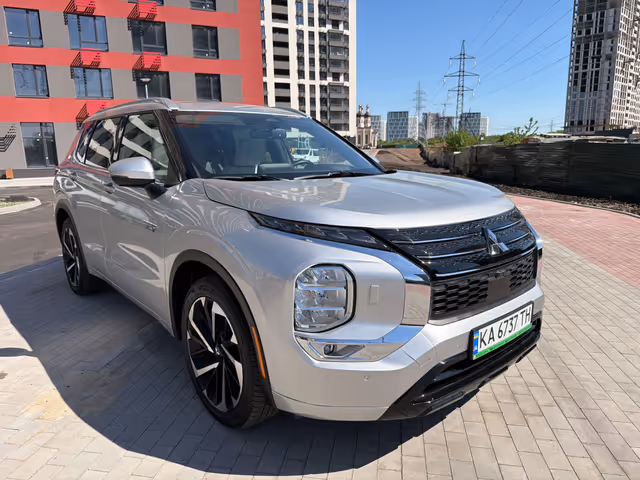 Mitsubishi Outlander 2022, Київ, $33 500 - зображення 3