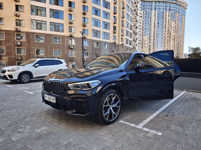 BMW X6 2022, Одеса, $82 000 - зображення 1