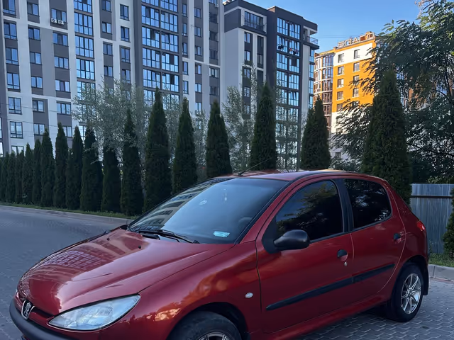 Peugeot 206 2001, Суми, $3 200 - зображення 1