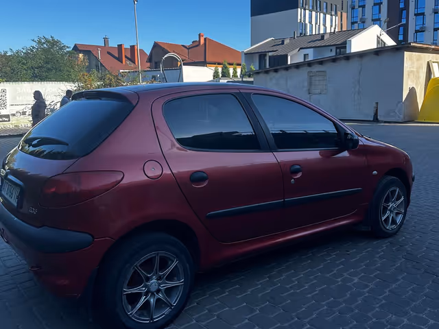 Peugeot 206 2001, Суми, $3 200 - зображення 5