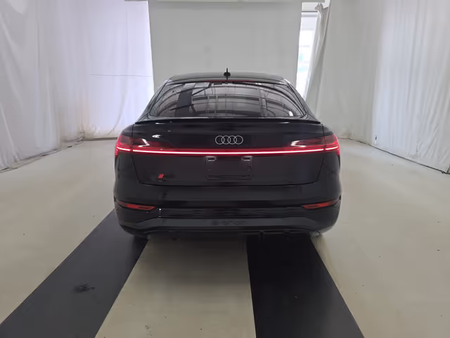 Audi Q8 e-tron 2024, Одеса, $45 000 - зображення 5