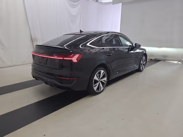 Audi Q8 e-tron 2024, Одеса, $45 000 - зображення 2