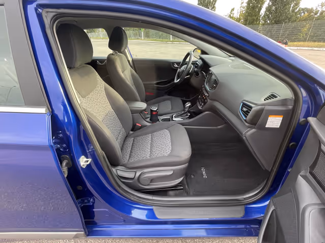 Hyundai IONIQ - зображення 4