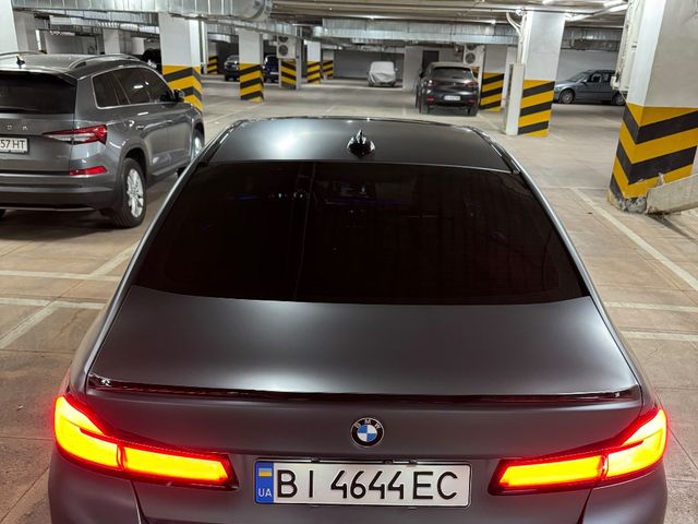 BMW 5 серії - фото 4
