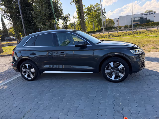 Audi Q5 - зображення 4