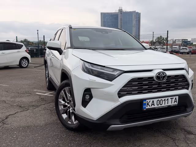 Toyota RAV4 - зображення 1