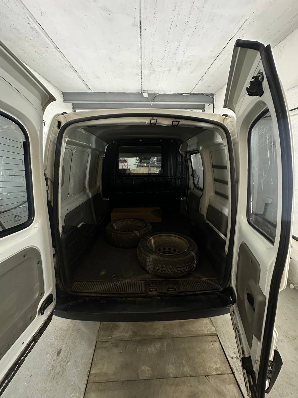 Renault Kangoo - фото 6