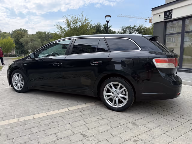 Toyota Avensis 2010, Івано-Франківськ, $8 600 - зображення 5