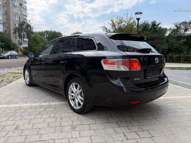 Toyota Avensis 2010, Івано-Франківськ, $8 600 - зображення 4