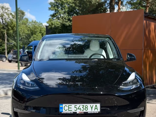 Tesla Model Y 2024, Чернівці, $29 350 - зображення 4