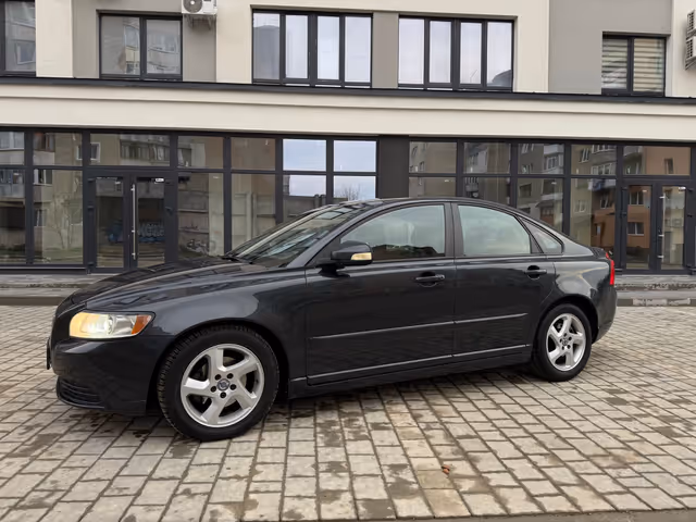 Volvo S40 2010, Івано-Франківськ, $7 995 - зображення 1