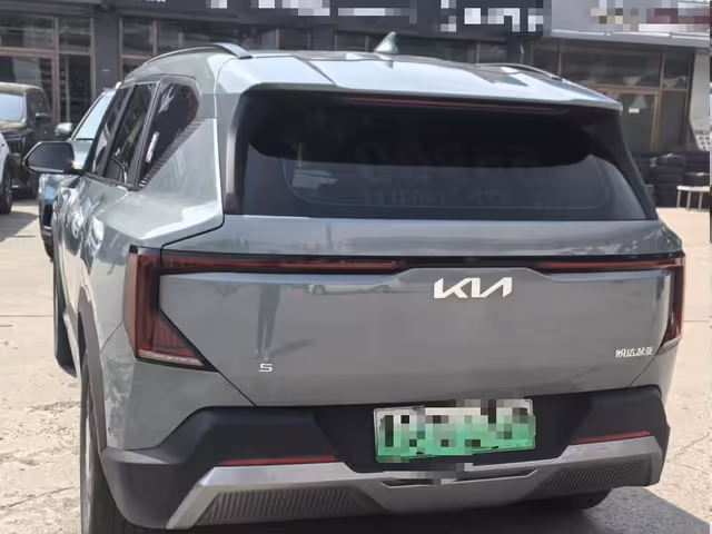 Kia EV5 2023, Зимна Вода, $25 500 - зображення 3