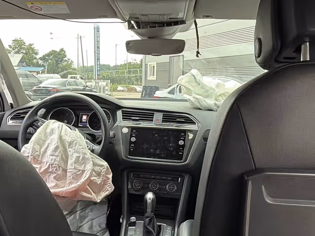 Volkswagen Tiguan 2018, Солонка, $16 500 - зображення 4
