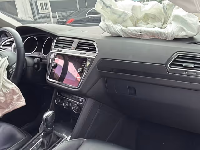 Volkswagen Tiguan 2018, Солонка, $16 500 - зображення 5