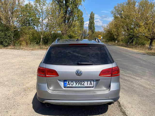 Volkswagen Passat 2012, Виноградів, $12 299 - зображення 4