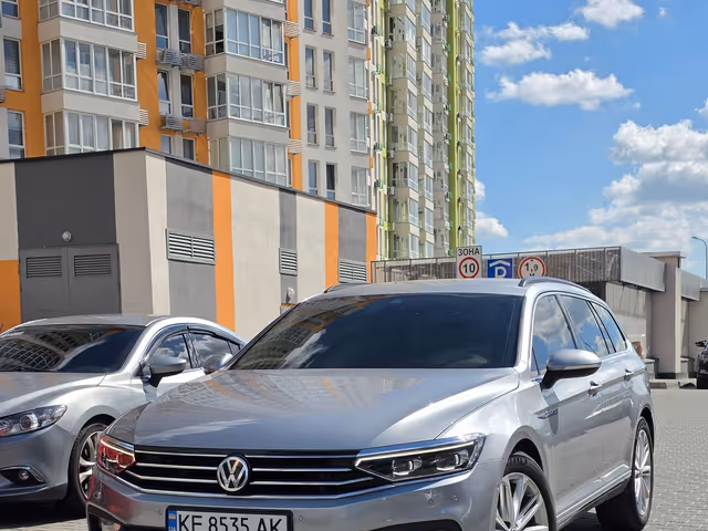Volkswagen Passat 2019, Київ, $19 700 - зображення 1